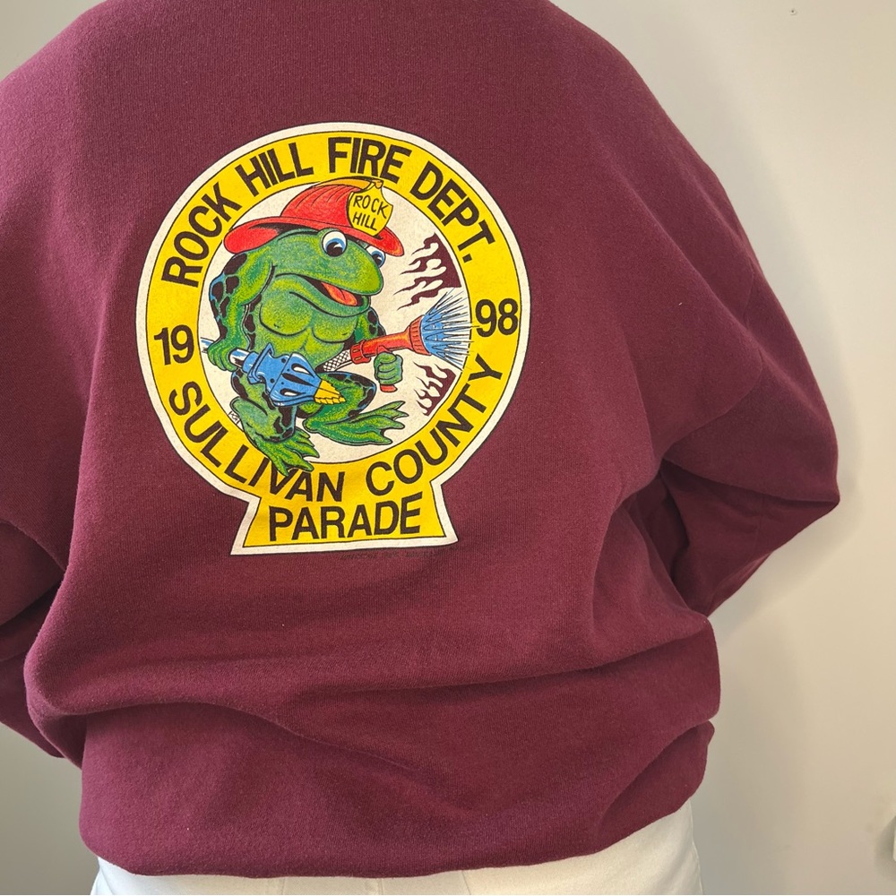 Vintage Jerzees Fire Dept Parade Graphic Maroon Sweatshirt - 1998